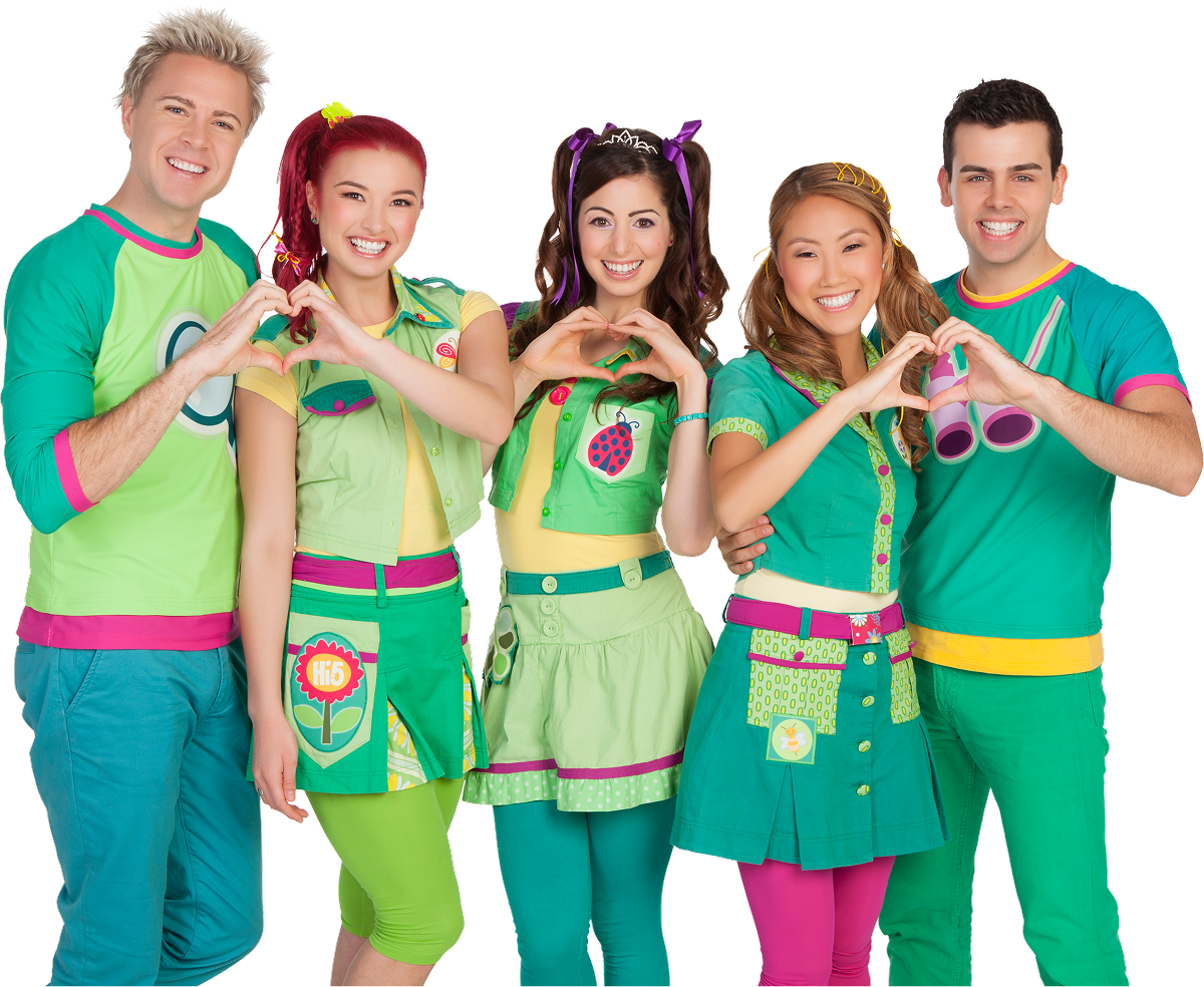 The Hi-5 House cast (2013–2016) making heart shapes